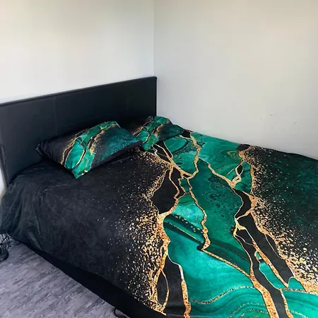Cosy Avec Jardin Apartment *